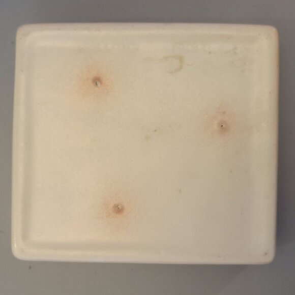 Decorative Ceramic Trinket Box With Floral Design & Lid - Picture 7 of 9